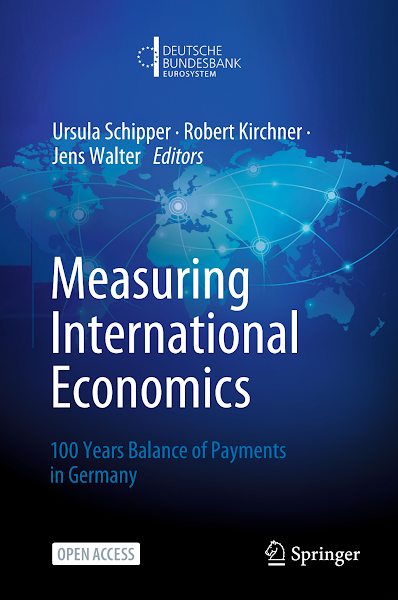 Sampul Measuring International Economics