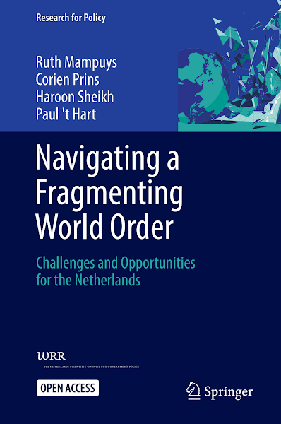 Sampul Navigating a Fragmenting World Order